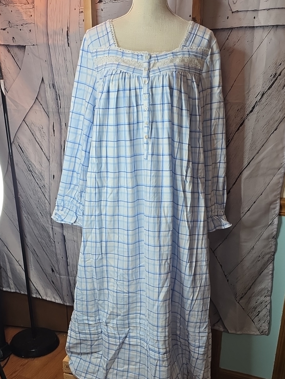 Eileen West Cotton Plaid Maxi Nightgown NWT in Blue & White M Or L, 100 Cotton